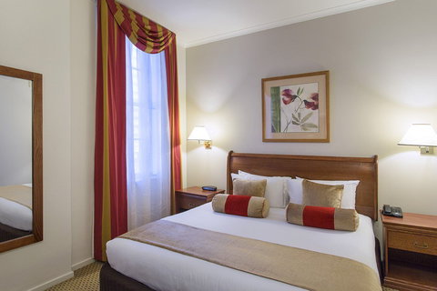 Hotel Grand Chancellor on Currie - Holiday Adelaide 11