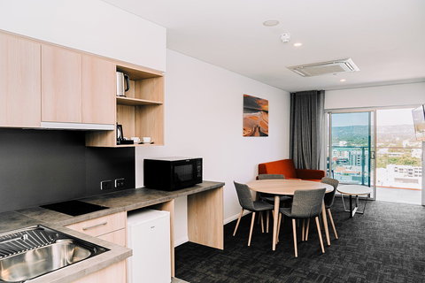 Tom's Court Hotel - Holiday Adelaide 14
