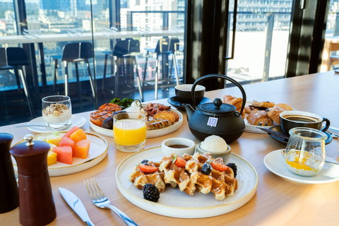 Crowne Plaza Adelaide - Holiday Adelaide 9