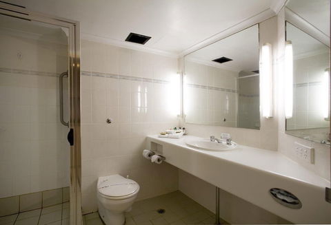 Capital Executive Apt Hotel Canberra - Holiday Adelaide 4
