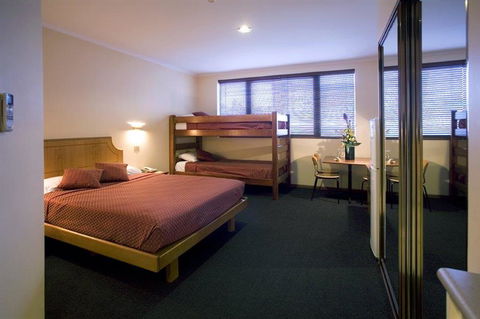 Capital Executive Apt Hotel Canberra - Holiday Adelaide 7
