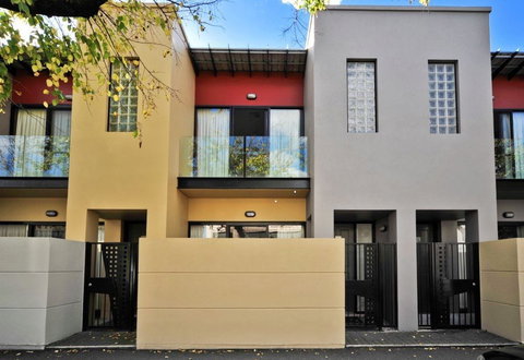 RNR Apartments, Adelaide - Holiday Adelaide 0