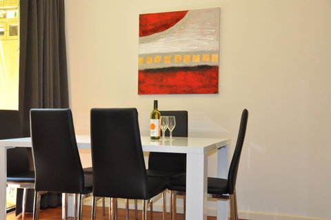 RNR Apartments, Adelaide - Holiday Adelaide 2