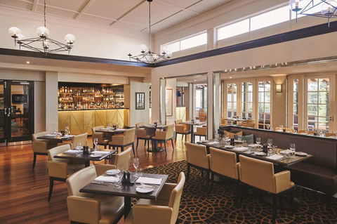 Hotel Kurrajong Canberra - Holiday Adelaide 9
