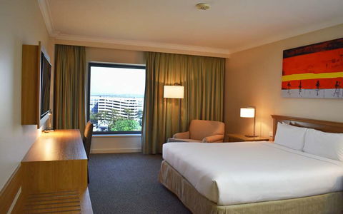 Stamford Plaza Sydney Airport - Holiday Adelaide 4