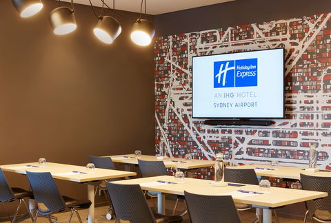 Holiday Inn Express Sydney Airport - Holiday Adelaide 11