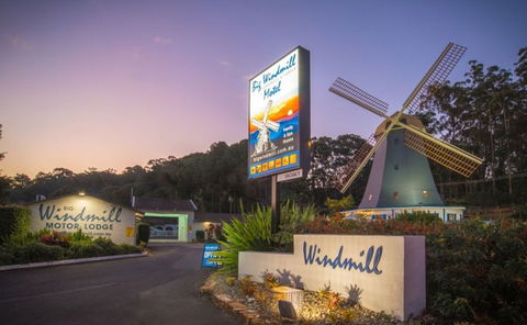 The Big Windmill Motor Lodge - Holiday Adelaide 0