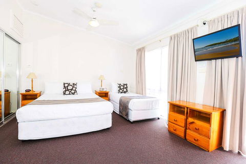 Comfort Inn Premier Coffs Harbour - Holiday Adelaide 4