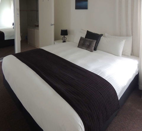 Comfort Inn Premier Coffs Harbour - Holiday Adelaide 9