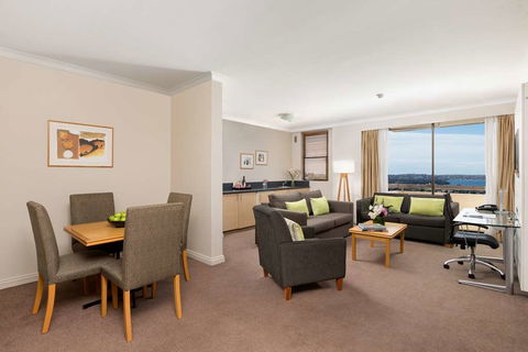 The Miller Hotel - Holiday Adelaide 9