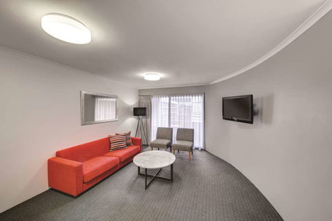 Adina Serviced Apartments James Court - Holiday Adelaide 12