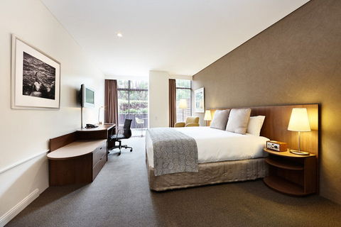 Hotel Urban St Leonards - Holiday Adelaide 4