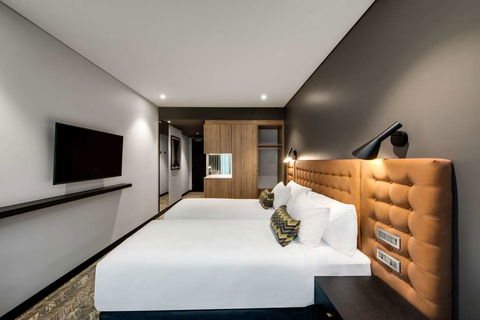 Vibe Hotel North Sydney - Holiday Adelaide 15