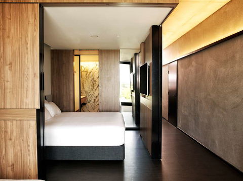 A By Adina Canberra - Holiday Adelaide 6
