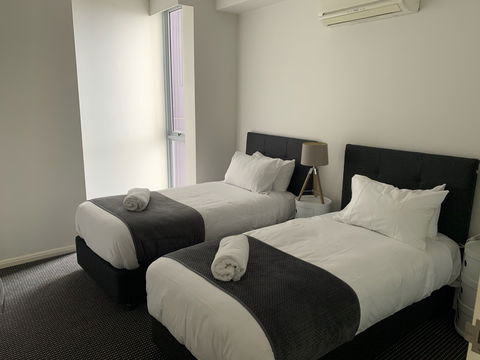 Astra Apartments North Sydney - Holiday Adelaide 11