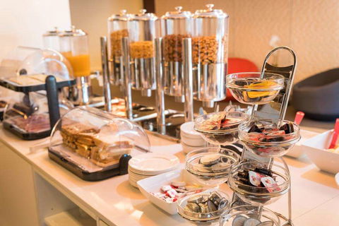 Royal Pacific Hotel - Holiday Adelaide 12