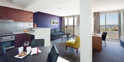Park Regis Concierge Apartments - Holiday Adelaide 7