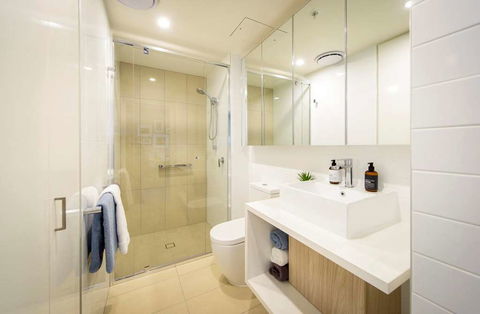 Alcyone Hotel Residences - Holiday Adelaide 7