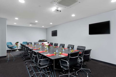 Rydges Sydney Airport Hotel - Holiday Adelaide 9