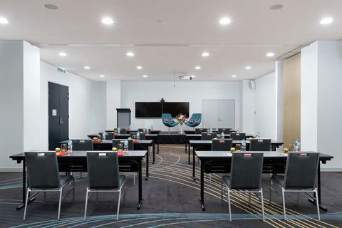 Rydges Sydney Airport Hotel - Holiday Adelaide 10