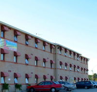 Arena Hotel - Holiday Adelaide