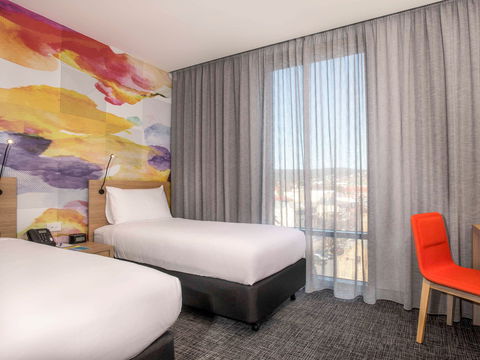 Ibis Styles Hobart Hotel - Holiday Adelaide 1