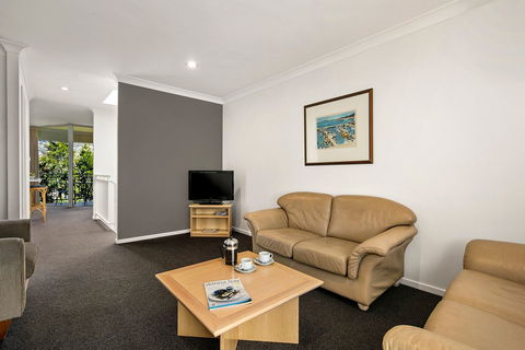 Quest Trinity House - Holiday Adelaide 3