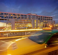 PARKROYAL Melbourne Airport - Holiday Adelaide