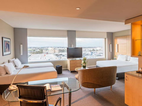 PARKROYAL Melbourne Airport - Holiday Adelaide 4