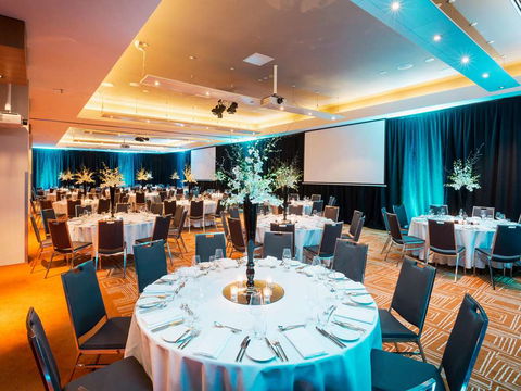 PARKROYAL Melbourne Airport - Holiday Adelaide 17