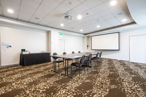 Holiday Inn Melbourne Airport - Holiday Adelaide 8