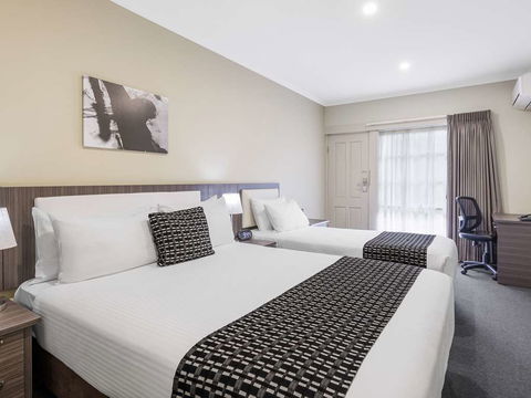 Quality Hotel Melbourne Airport - Holiday Adelaide 10