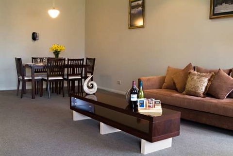 Mantra One Sandy Bay Road - Holiday Adelaide 11