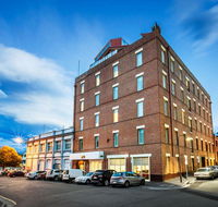 Quest Waterfront Serviced Apartments - Holiday Adelaide