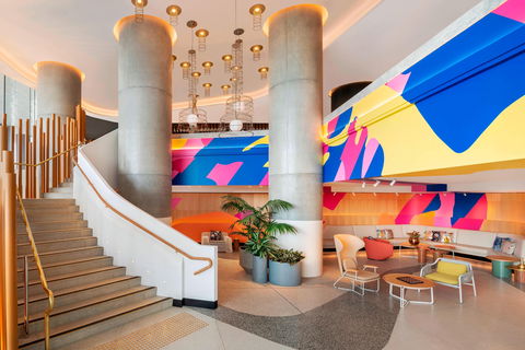 W Brisbane - Holiday Adelaide 0