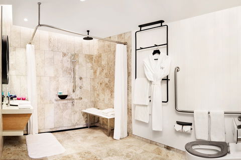 W Brisbane - Holiday Adelaide 5