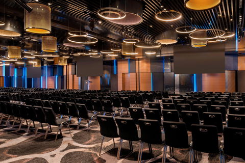 W Brisbane - Holiday Adelaide 7