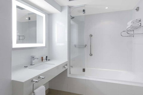 Amora Hotel Brisbane - Holiday Adelaide 6