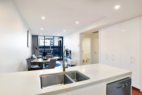 Arise Atlas - Holiday Adelaide 12