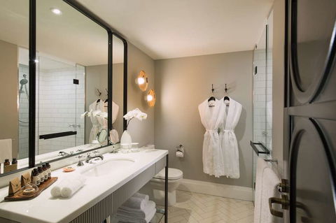 Mayfair Hotel - Holiday Adelaide 7