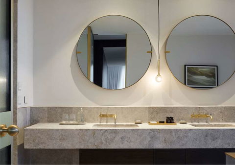 Eos By SkyCity - Holiday Adelaide 2