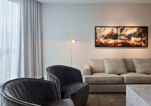 Eos By SkyCity - Holiday Adelaide 7