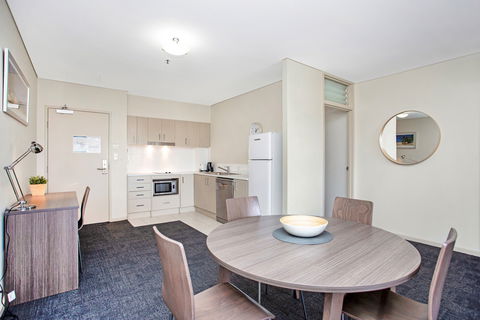 Hume Serviced Apartments - Holiday Adelaide 16
