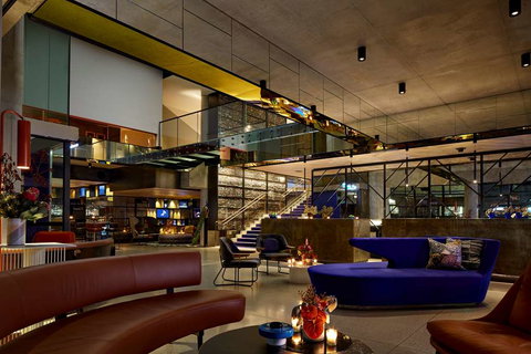 QT Melbourne - Holiday Adelaide 2