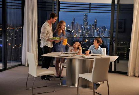 Peppers Broadbeach - Holiday Adelaide 4