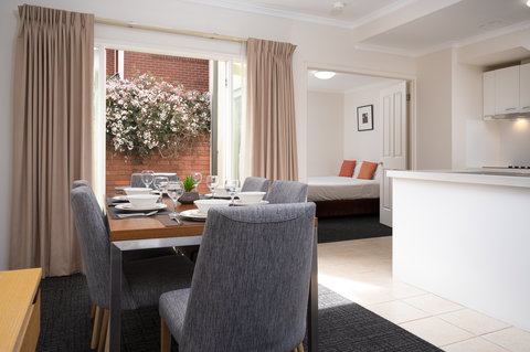 Aligned Corporate Residences Kew - Holiday Adelaide 2