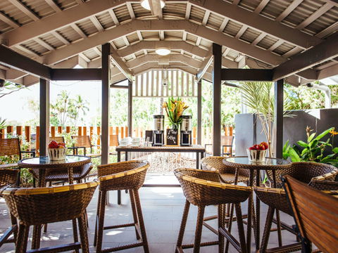 Mantra Club Croc - Holiday Adelaide 8