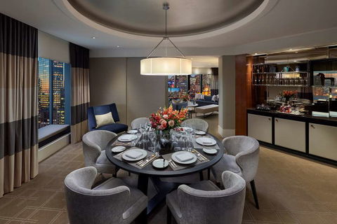 Crown Towers Melbourne - Holiday Adelaide 8