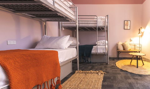 United Backpackers - Holiday Adelaide 4