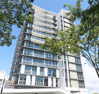 Alex Perry Hotel and Apartments - Holiday Adelaide